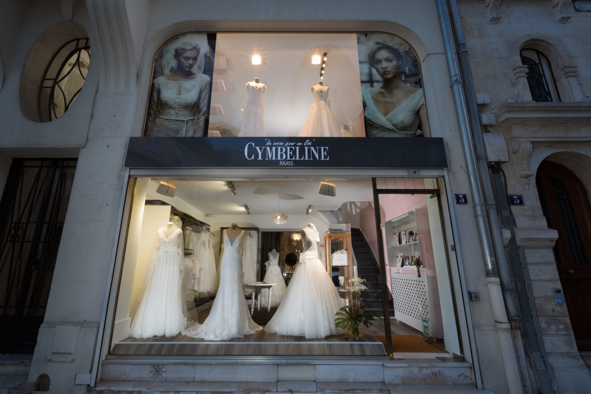 magasin de robes de mariée