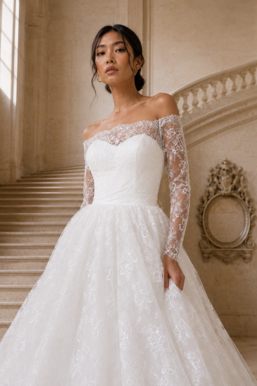 femme dans une robe de mariée princesse en dentelle dans un château