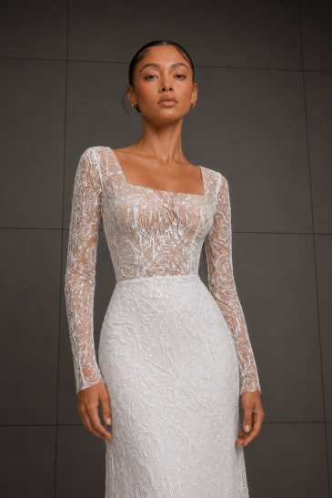 femme dans une robe de mariée A-line bohème
